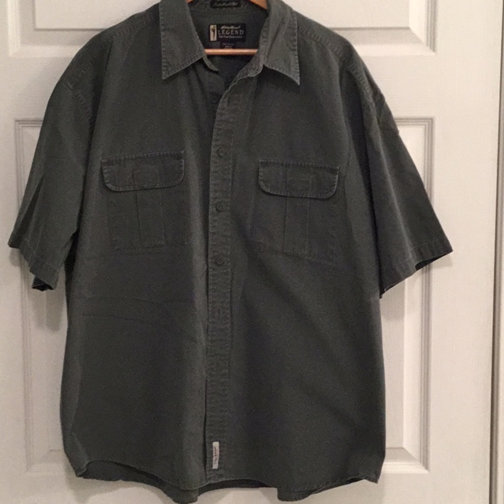 Short sleeved shirt